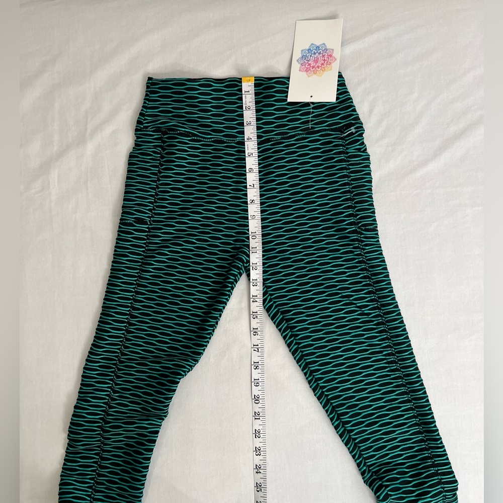 Bella Movement Slimming Leggings w/Side Pockets ~ Green/Black ~Size Medium - Picture 5 of 6